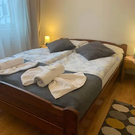 Aranykorona Otel