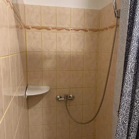 Отель Aranykorona