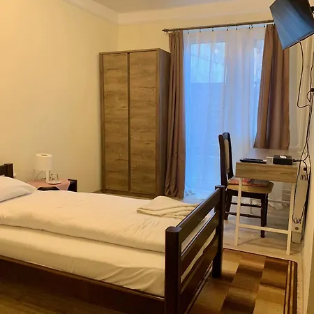 Отель Aranykorona *