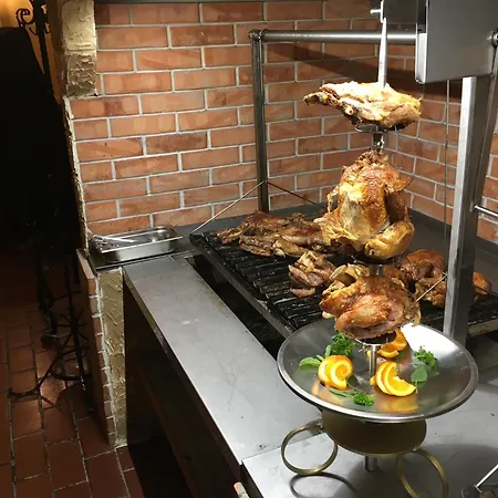 Aranykorona Мишкольц