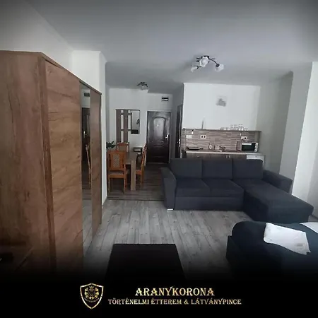 Otel Aranykorona *